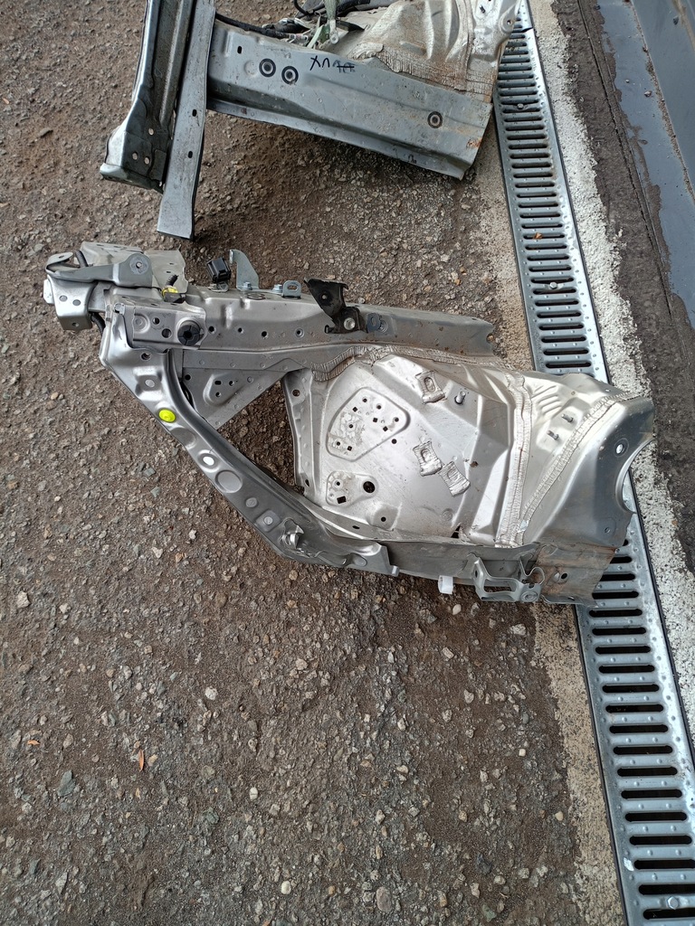 фото №2, Четверть лонжерон правая левая lexus ux