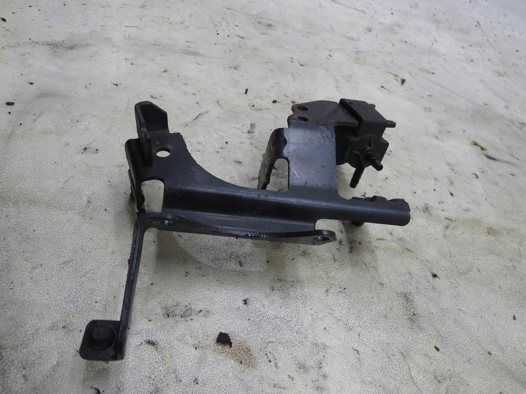 фото №5, Кронштейн насоса abs audi q5 8r 3.2 fsi 560042514434