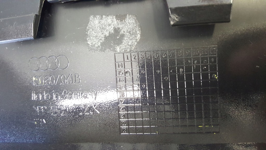 фото №8, Audi r8 4s0 спойлер бампера перед 4s0807061b