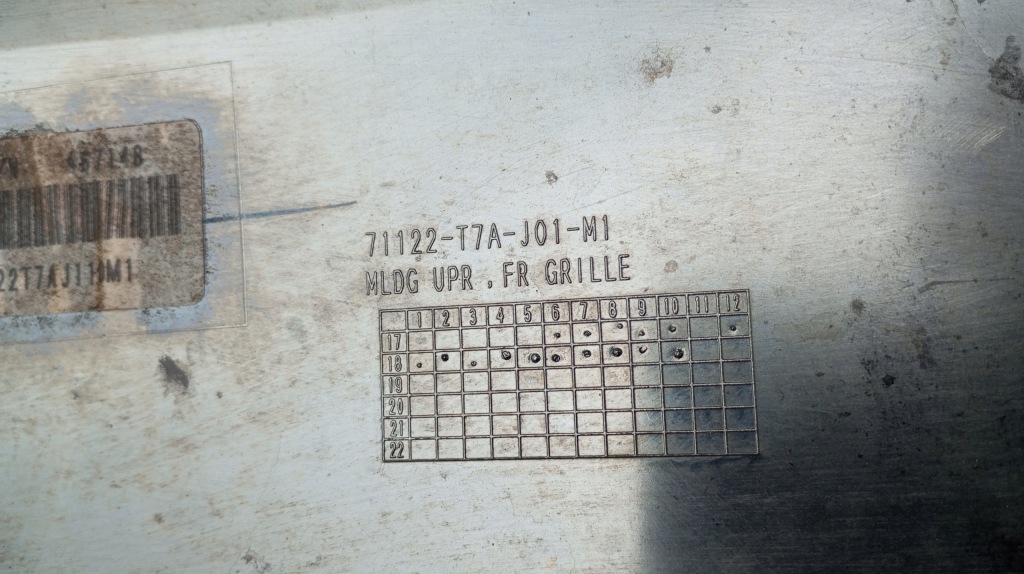 фото №9, Honda hrv ii lift 2019-2021--atrapa решётка радиатора хром оригинал