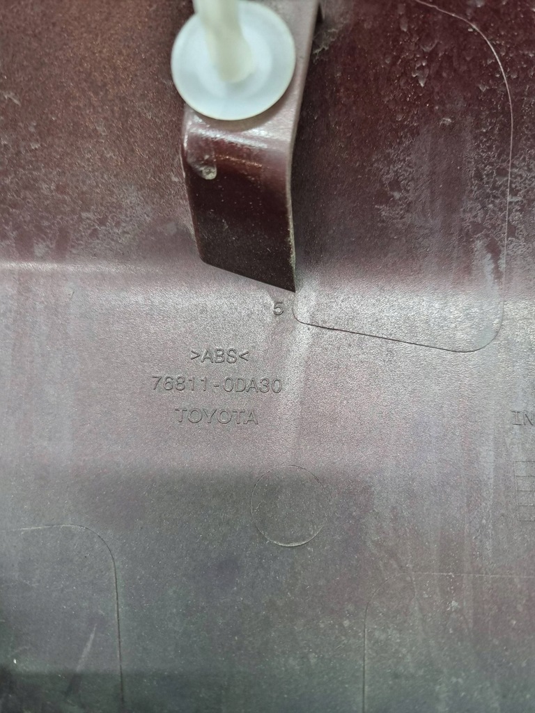 фото №13, Toyota yaris 2018 задняя обшивка / обивка задний крышки багажника