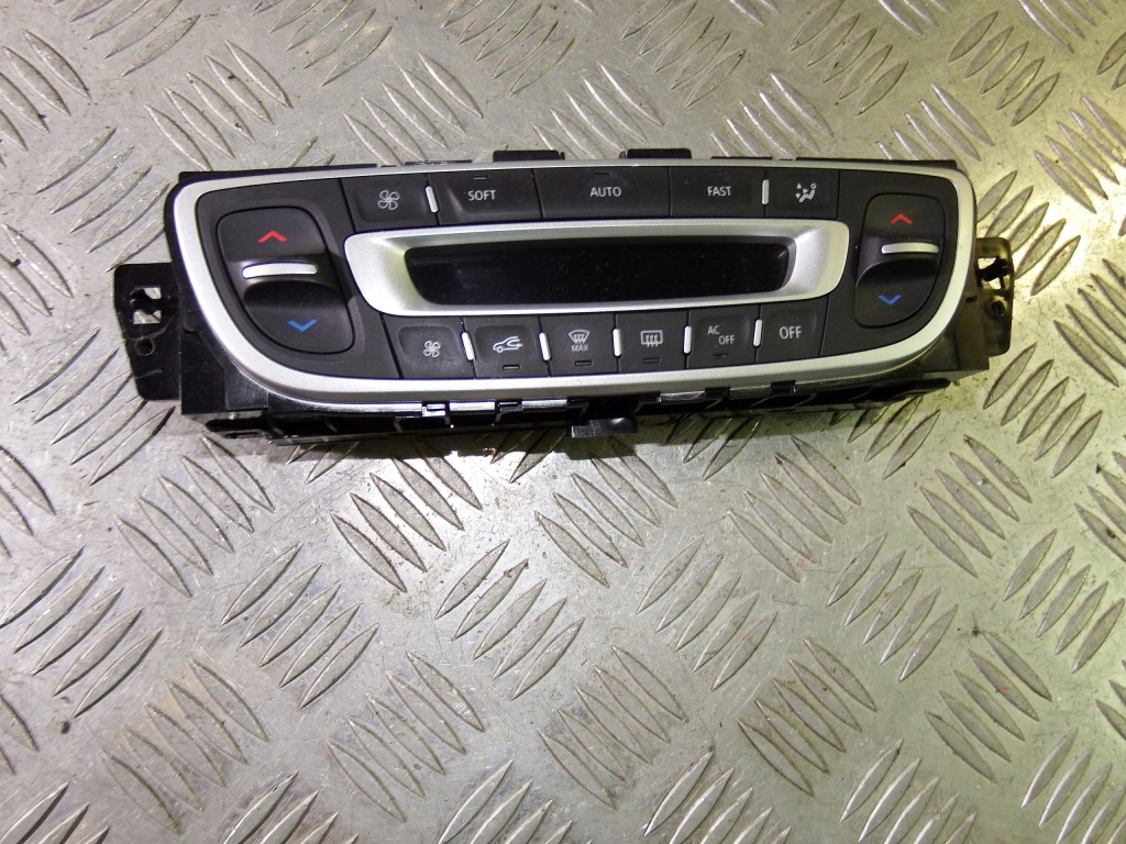 фото №1, Панель обдув кондиционера renault fluence scenic megane iii 3 275100007r