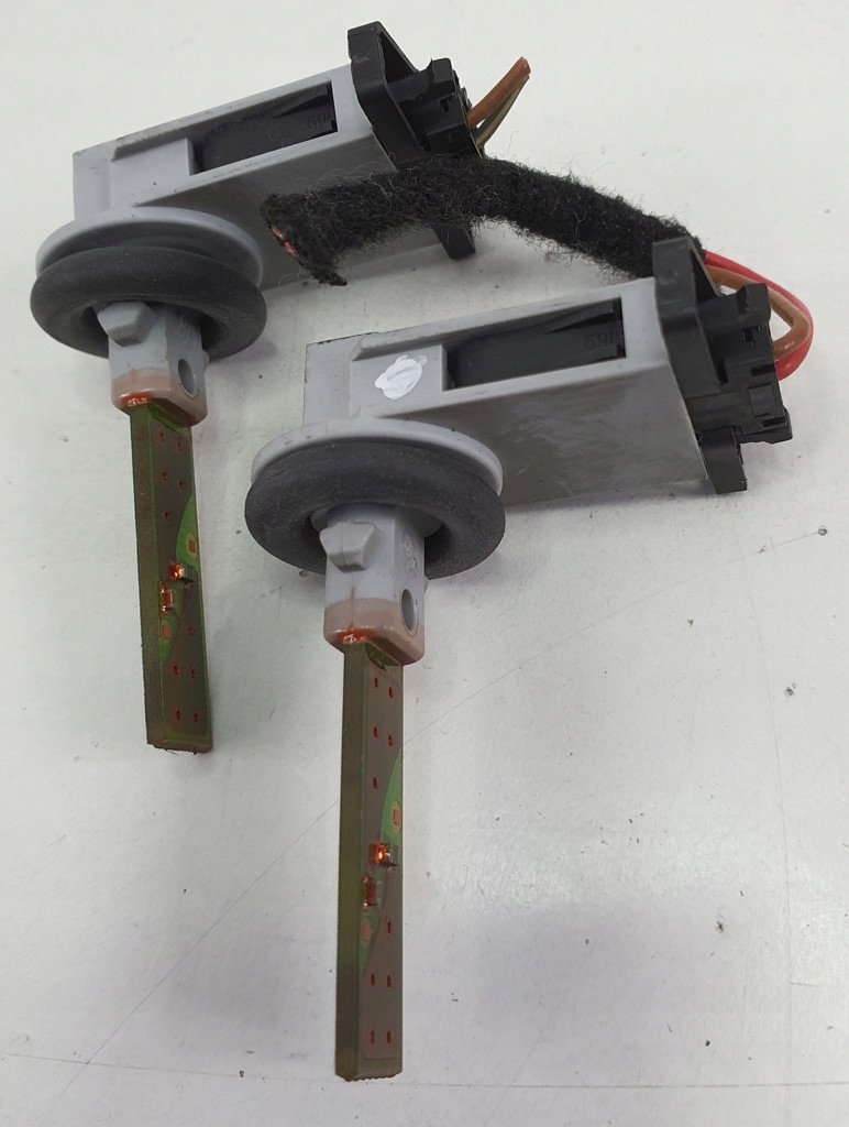 фото №2, Датчик температуры mercedes r-kl w251 a2518200072