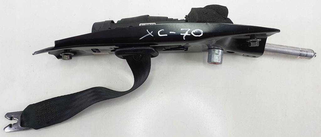 фото №1, Pas натягувач перед volvo xc70 v70 iii 39818796