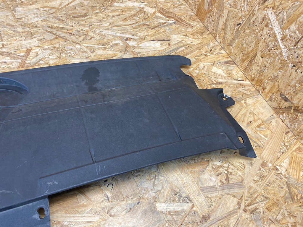 фото №8, Накладка захист поперечина передній audi a6 c8 4k0807081 2018-