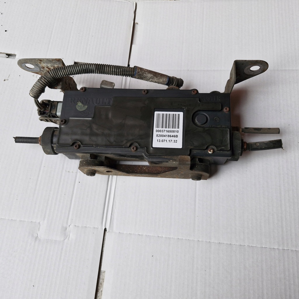 фото №1, Тормоз ручной электрический renault espace iv 8200418646b