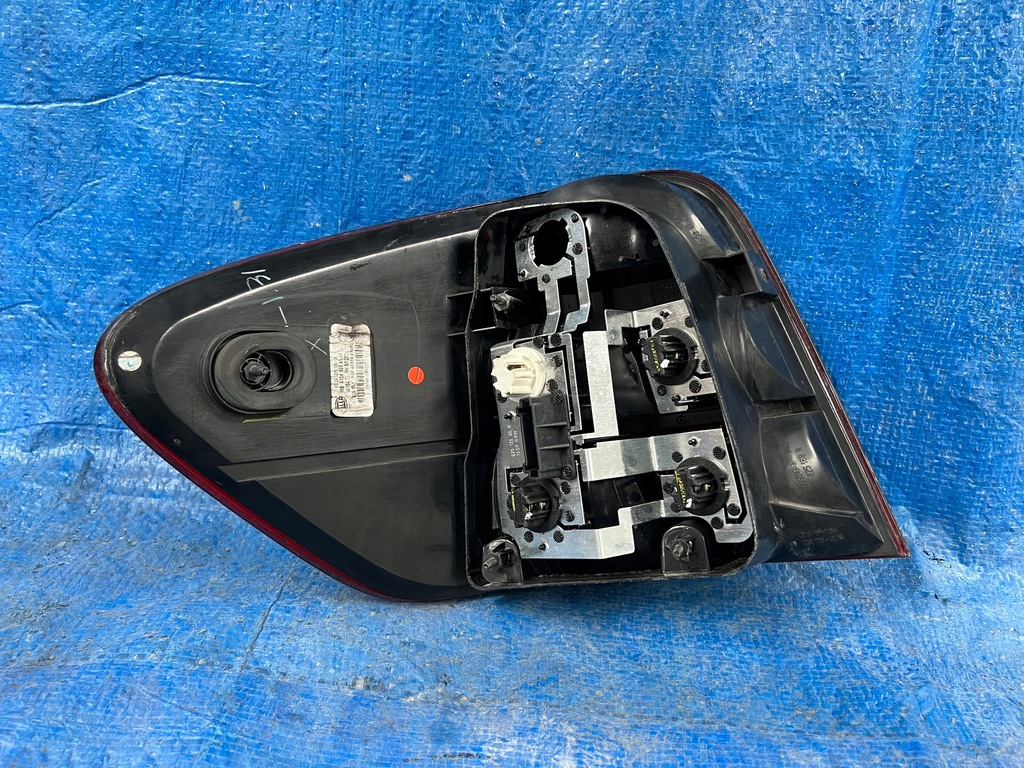 фото №2, Mercedes ml w164 правая задняя лампа