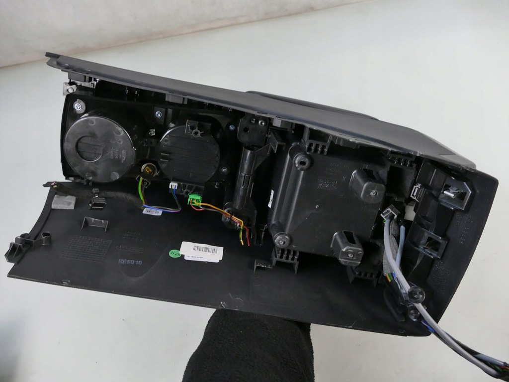 фото №13, Volvo xc60 i lift підлокітник тунель cup тримач