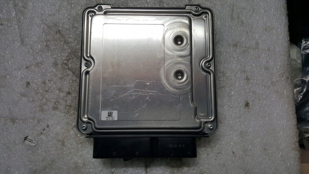 фото №7, Бортовий комп'ютер блок керування двигуна vw touran 1.4 tsi 03c906021d демонтаж