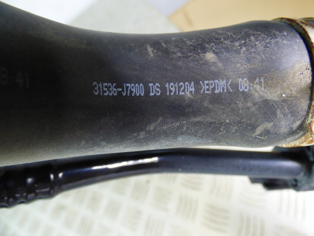 фото №7, Заливная горловина бака adblue kia ceed iii 1.6 crdi