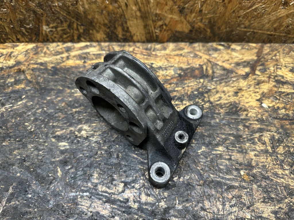 фото №1, Кронштейн кронштейн вала fiat bravo 55203363