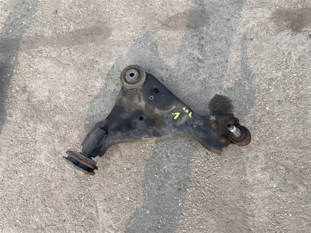 Купить Рычаг левый перед передний 14-23r rwd привод задний  mercedes vito w447 w 447