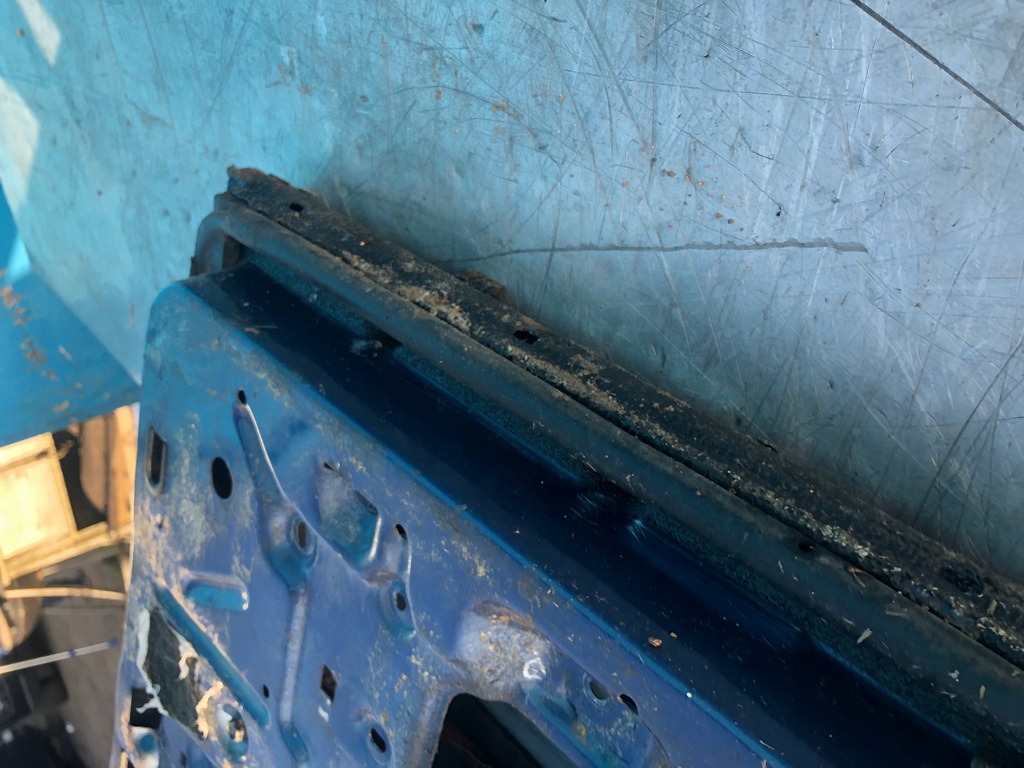 фото №8, Mercedes w124 sedan дверь левый задняя левая задние