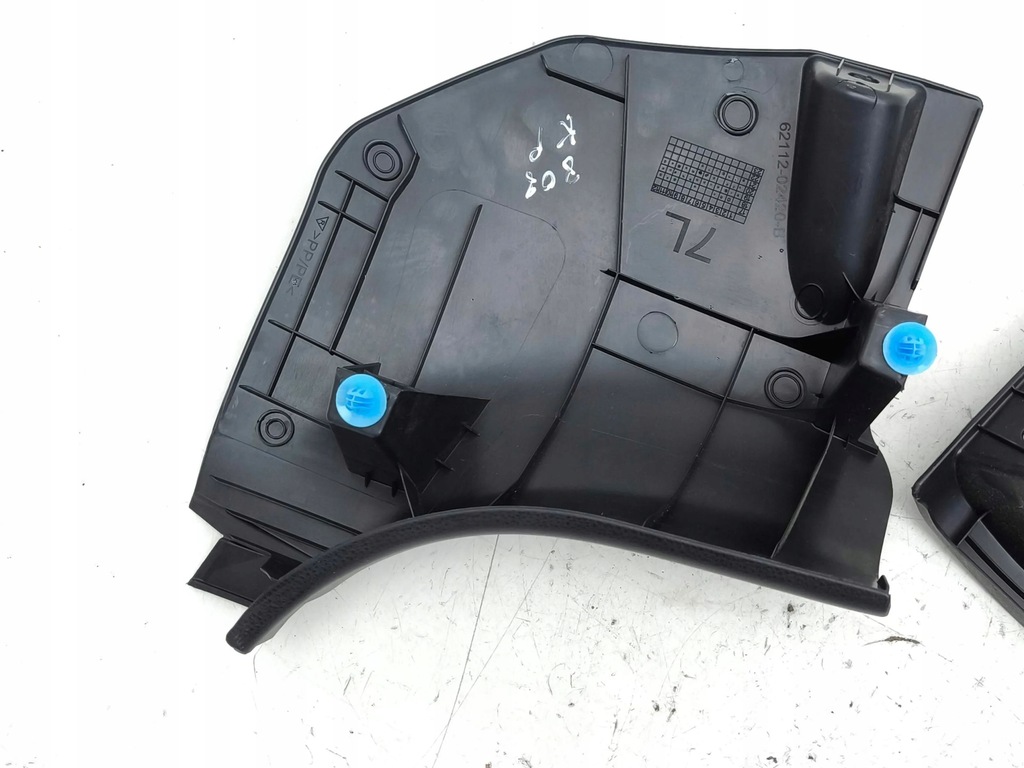 фото №6, Toyota corolla e210 e21 2021 комплект молдинг поріг