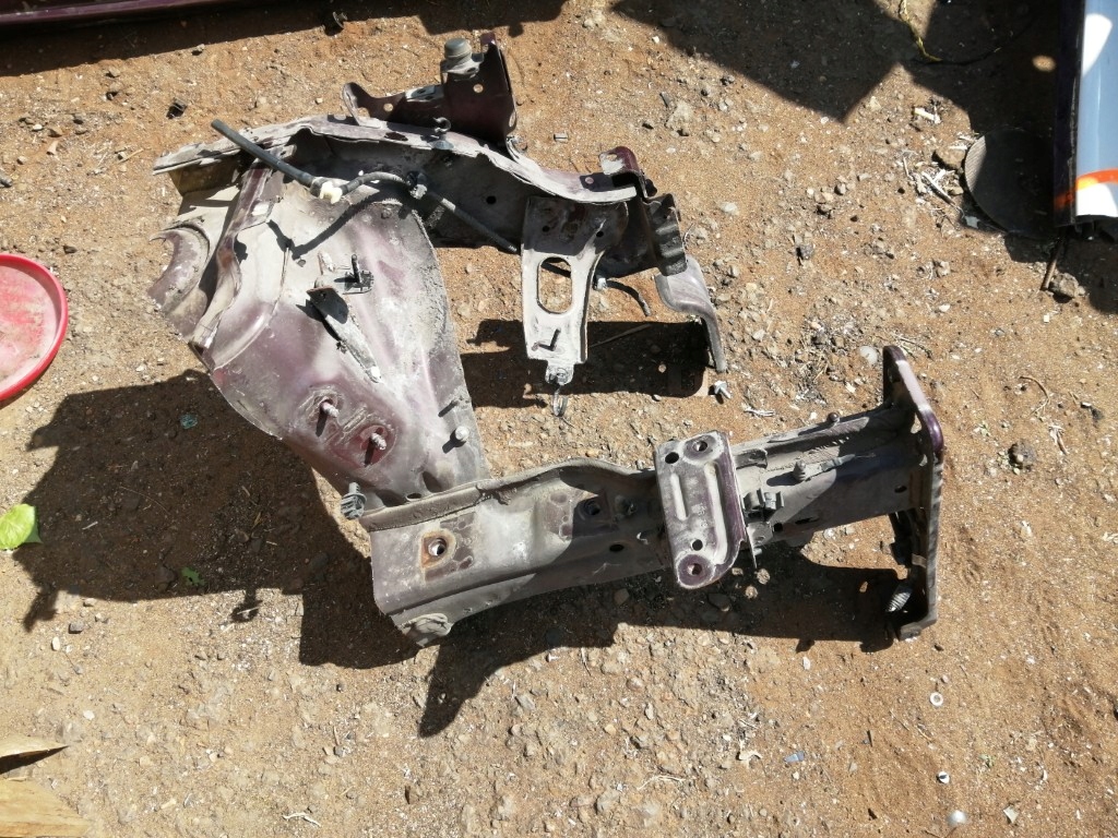 фото №4, Opel adam чверть передня ліва