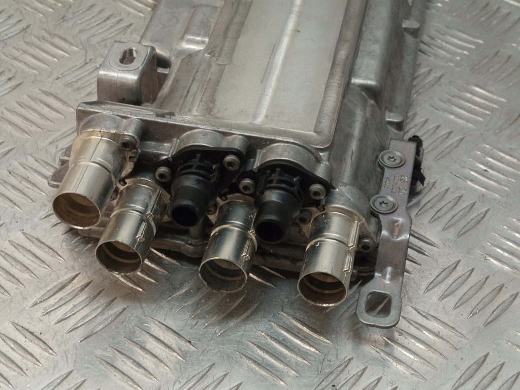 фото №15, Bmw оригінальний номер 5a12c61 x3 g01 x5 g05 модуль блок керування заряджання конвертер напруги