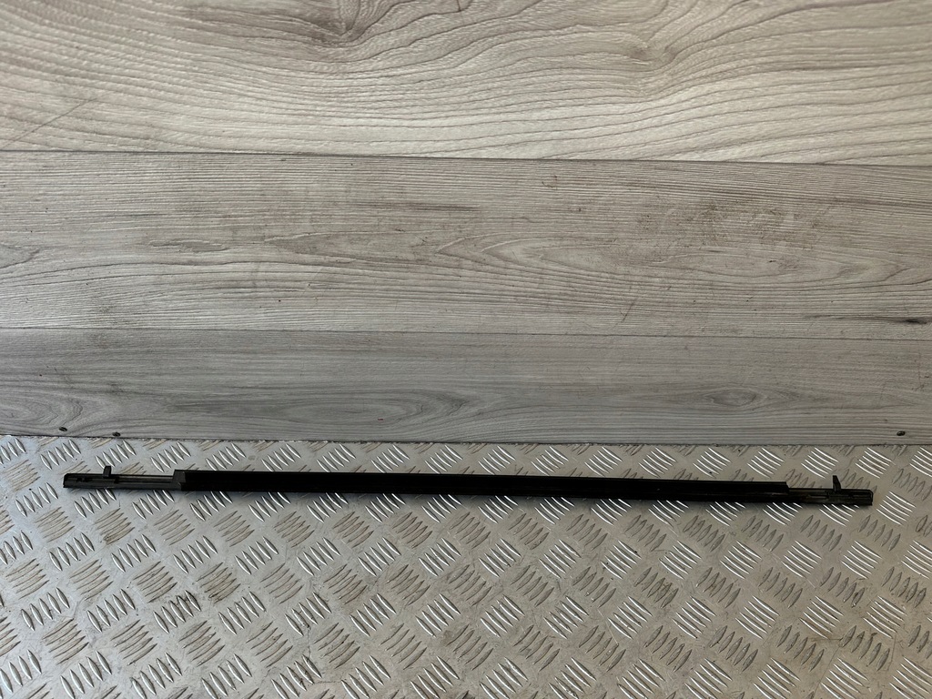 фото №7, Subaru forester iv 12-18 молдинг уплотнитель дверь скребок правый задняя