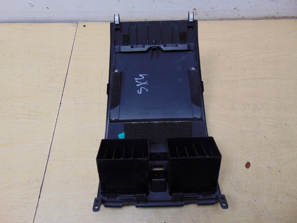 фото №6, Решітка обдув консолі siuzuki sx4 73822-79j