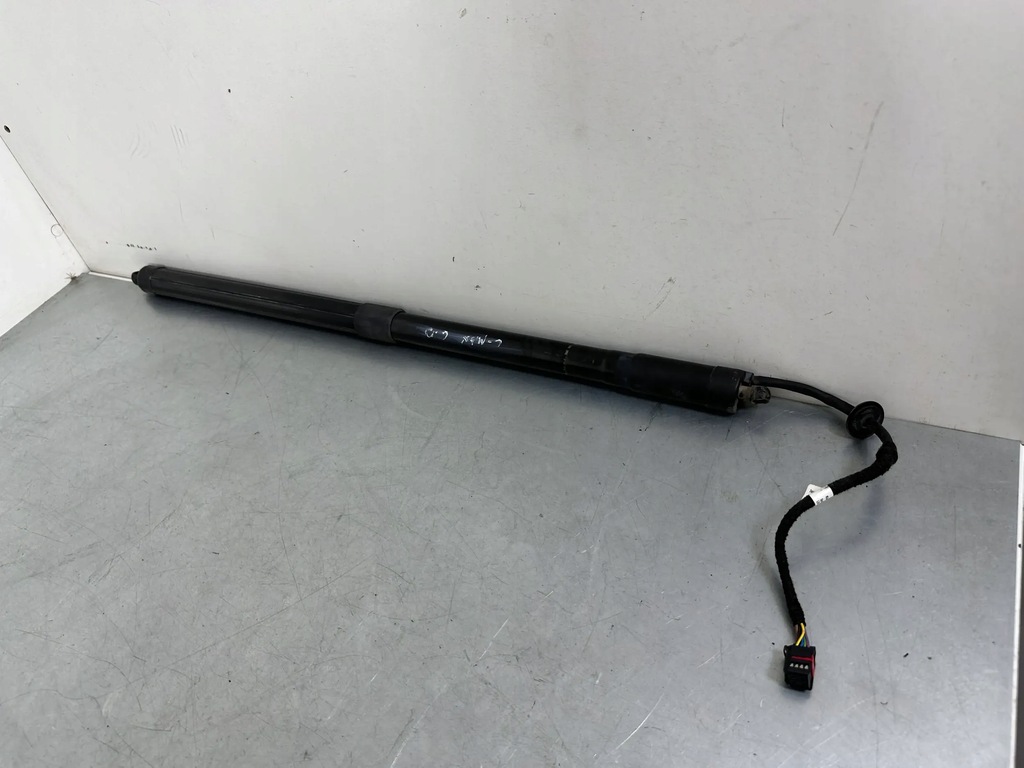 фото №1, Ford c-max ii 2016 задня сторона права амортизатори