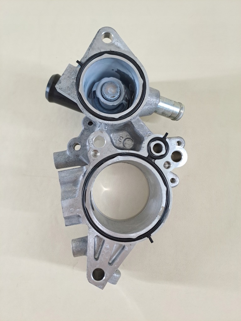 фото №8, Suzuki sx4 s-cross 18r lift 1.4t k14c корпус термостата термостат патрубок