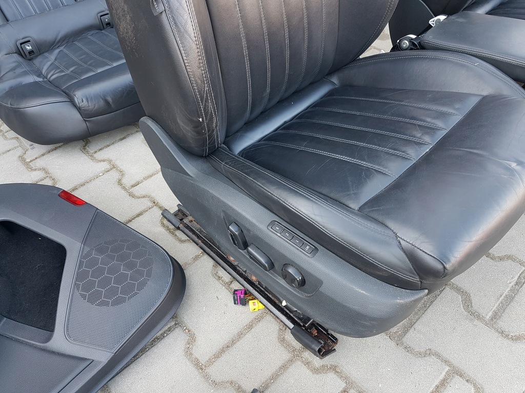 фото №8, Skoda superb 3 iii 15r- sedan сиденья кожаный заднее сиденье