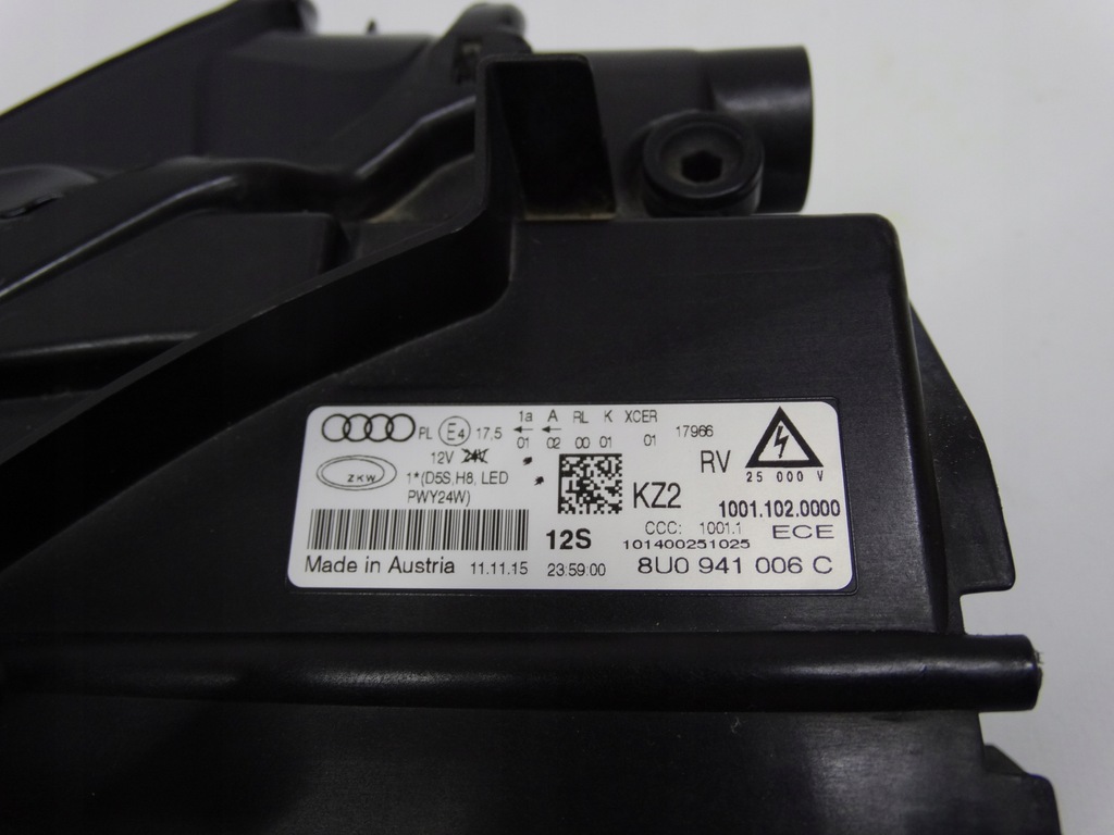фото №15, Audi q3 8u lift 14-18 лампа права ксенон некерований + led 8u0941006c
