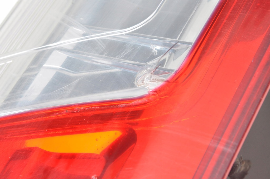 фото №12, Ford transit mk8 лампа права задня bk3113404ag