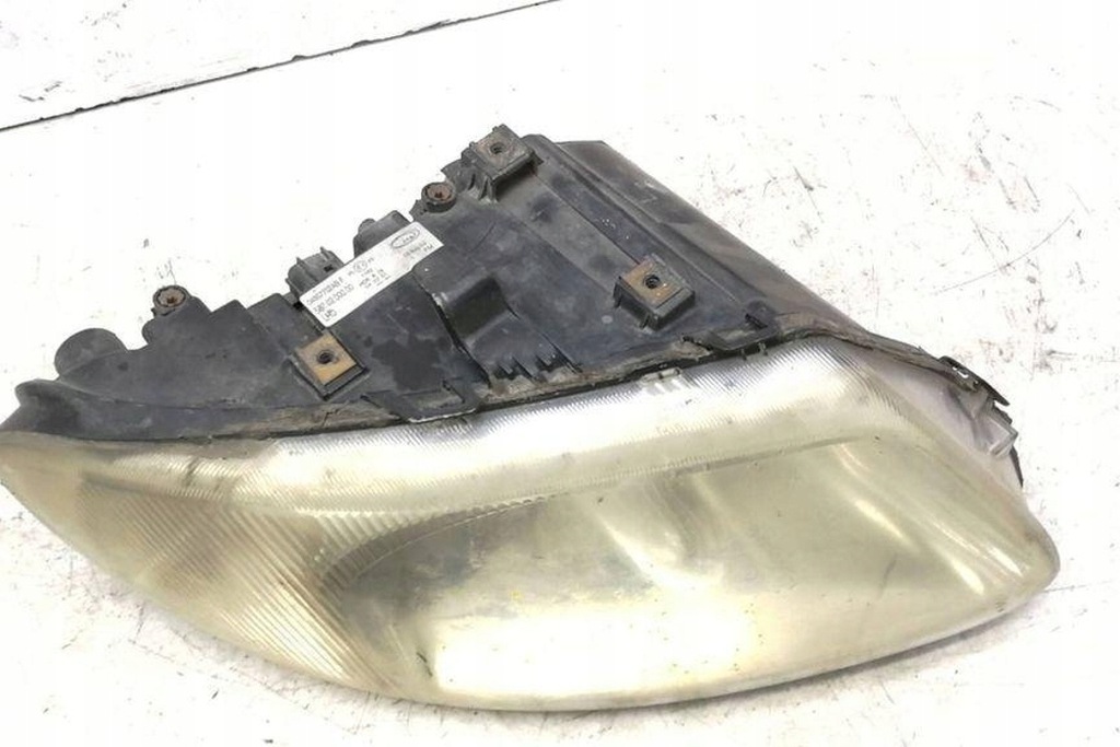 фото №8, Лампа правая передняя chrysler voyager iv rg, rs 04857702ab 3.3l бензиновый