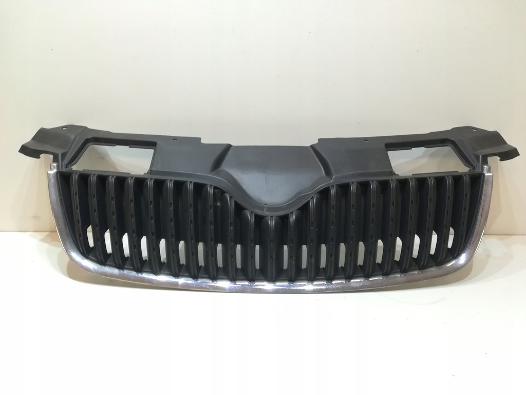 фото №1, Skoda оригінальний номер 5j0853668a решітка радіатора решітка радіатора