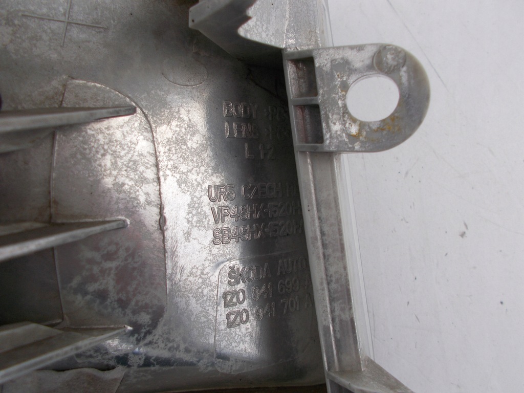 фото №10, Противотуманная фара противотуманные фары левый правый skoda octavia ii 2 1z0941700 1z0941699 04-08r