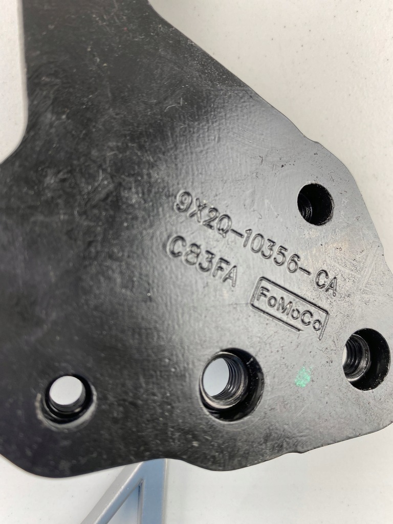 фото №8, Кронштейн підпора land rover jaguar xf xj 306dt