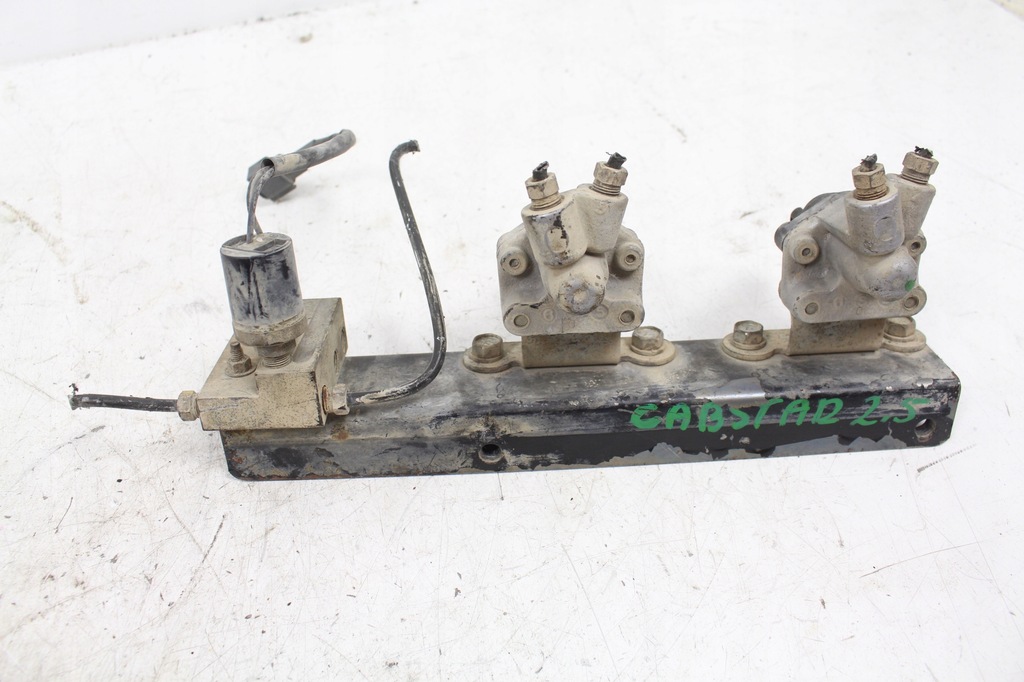 фото №1, Клапан распределитель тормозной cabstar maxity 2.5