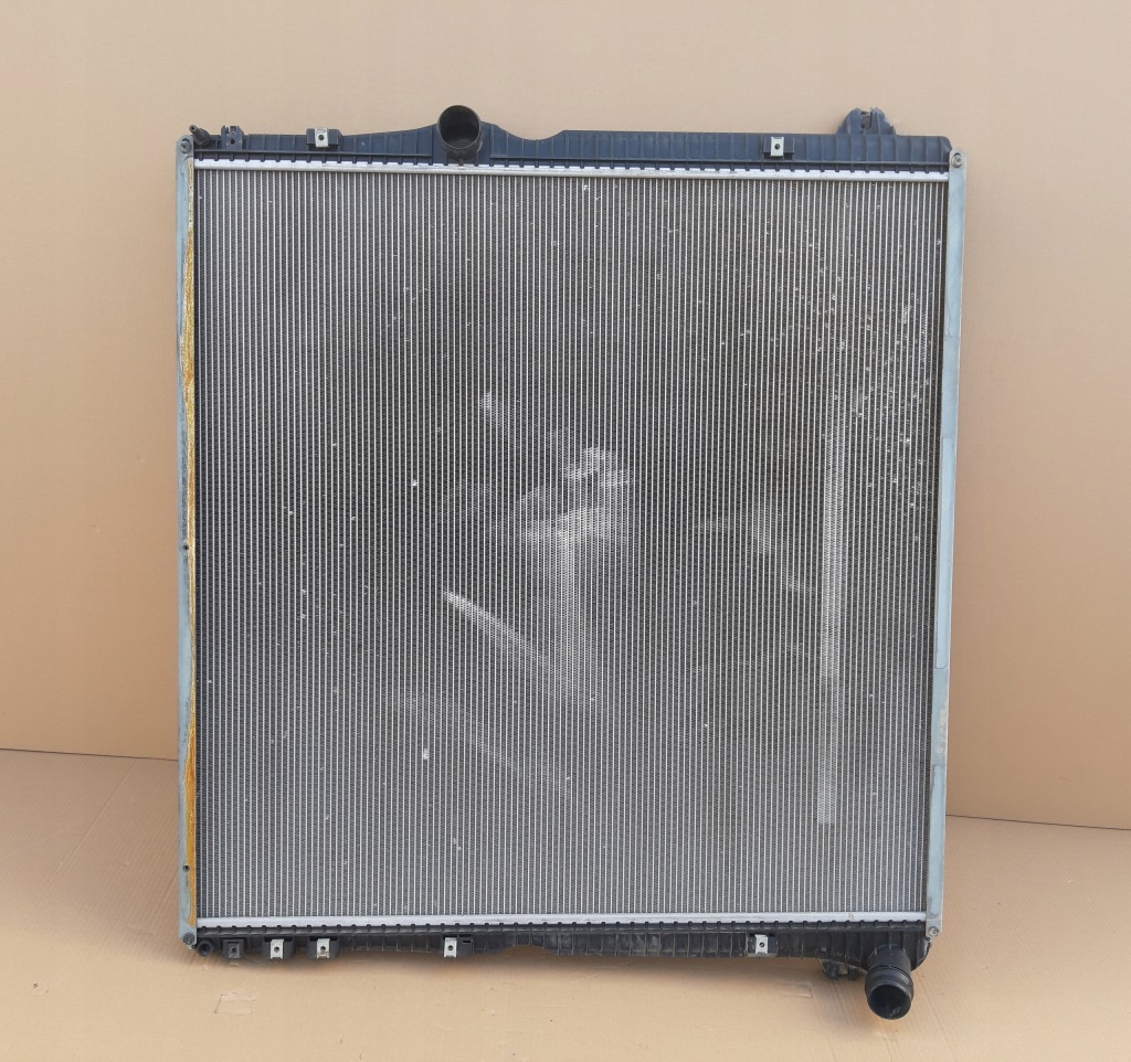 фото №2, Scania r s ngt радиатор жидкость wody 2552202