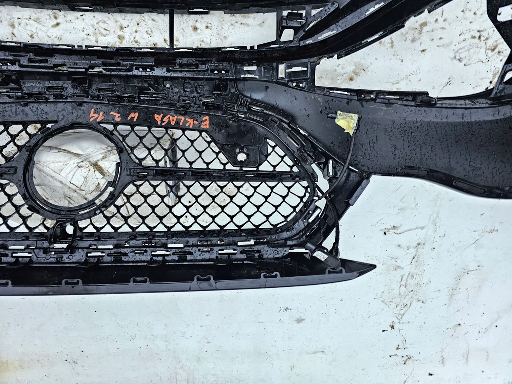 фото №13, Бампер перед передний mercedes e-klasa amg w214 2022 - e klasa 214 решётка радиатора