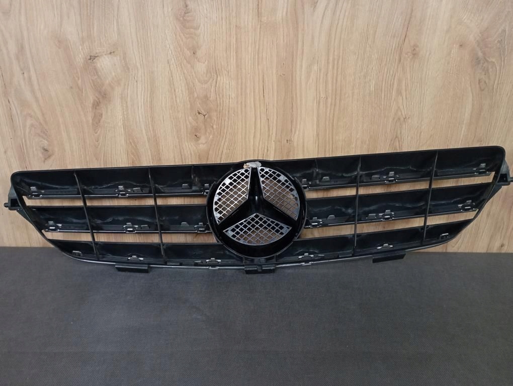 фото №13, Mercedes clk w209 lift решітка радіатора решітка радіатора бампера радіатор a2098800223