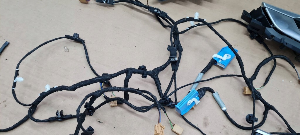 фото №12, A5 8w ручка подсвечиваемые перед задняя led фонари sportback 5d