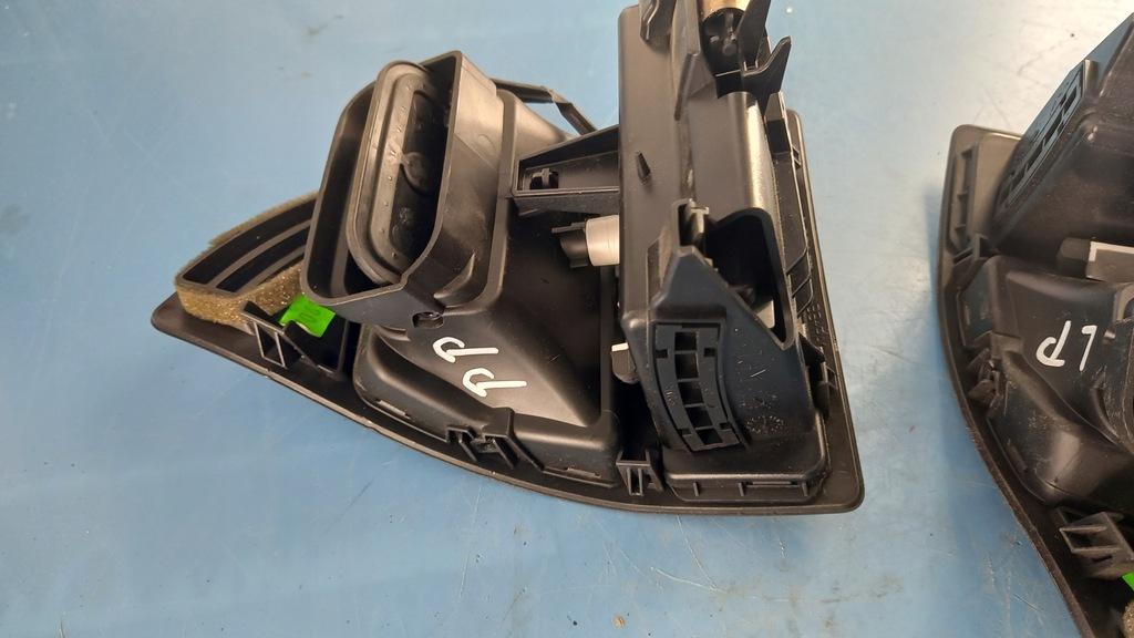 фото №6, Ґрати обдув citroen c4 07r hb 1.6hdi