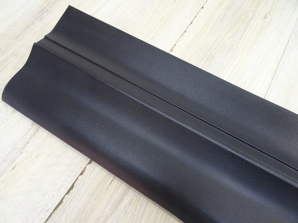 фото №5, Mercedes молдинг ліва задня glb x247 a2477370600