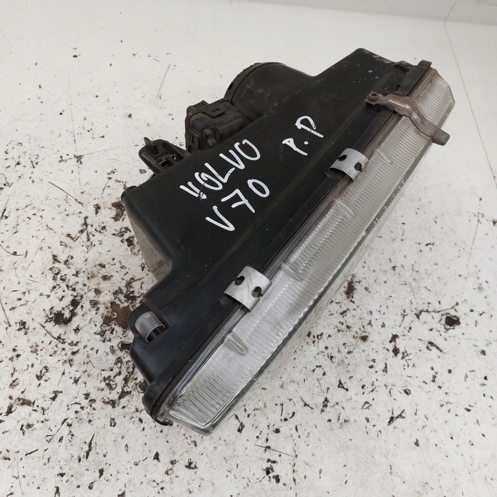 фото №8, Volvo s70 v70 лампа права передня depo