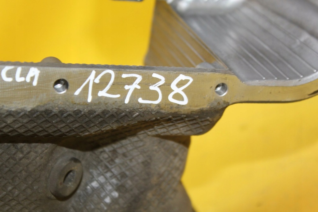 Купити Піддон масляна audi a4 b8 a6 c7 3.0 tdi cla 059103601ce