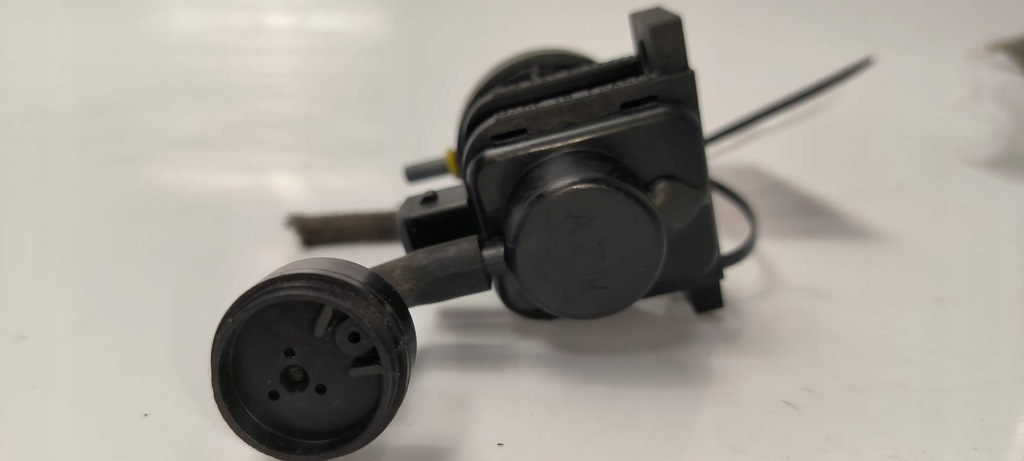 фото №5, Клапан 4715396 opel frontera