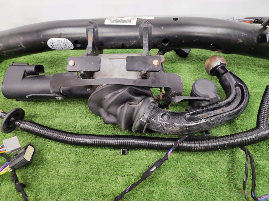 фото №9, Hak jaguar f-pace x761 + жгут + болты + крепления jk8m-17k817-ab