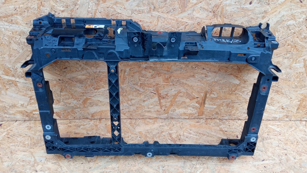 фото №1, Ford fiesta mk7 lift pas передний усилитель