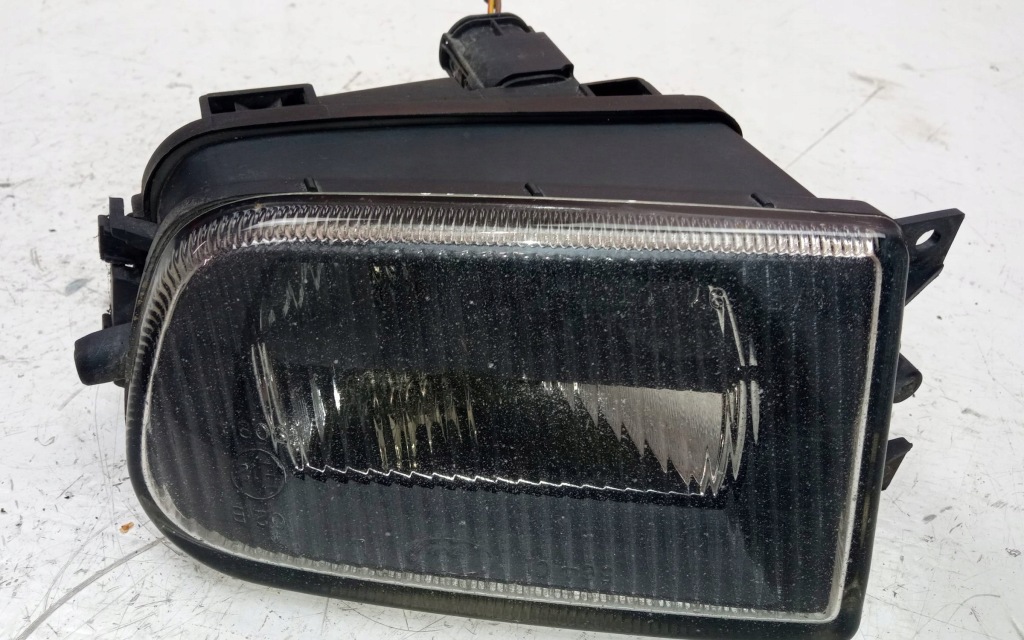 Купити Протитуманна фара лівий bmw 520 i