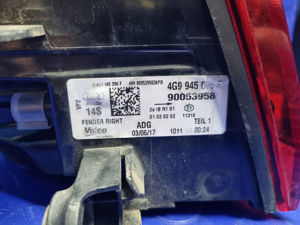 фото №11, Audi a6 c7 avant комплект лампа задніх лампи задня задні europa 4g9945096f