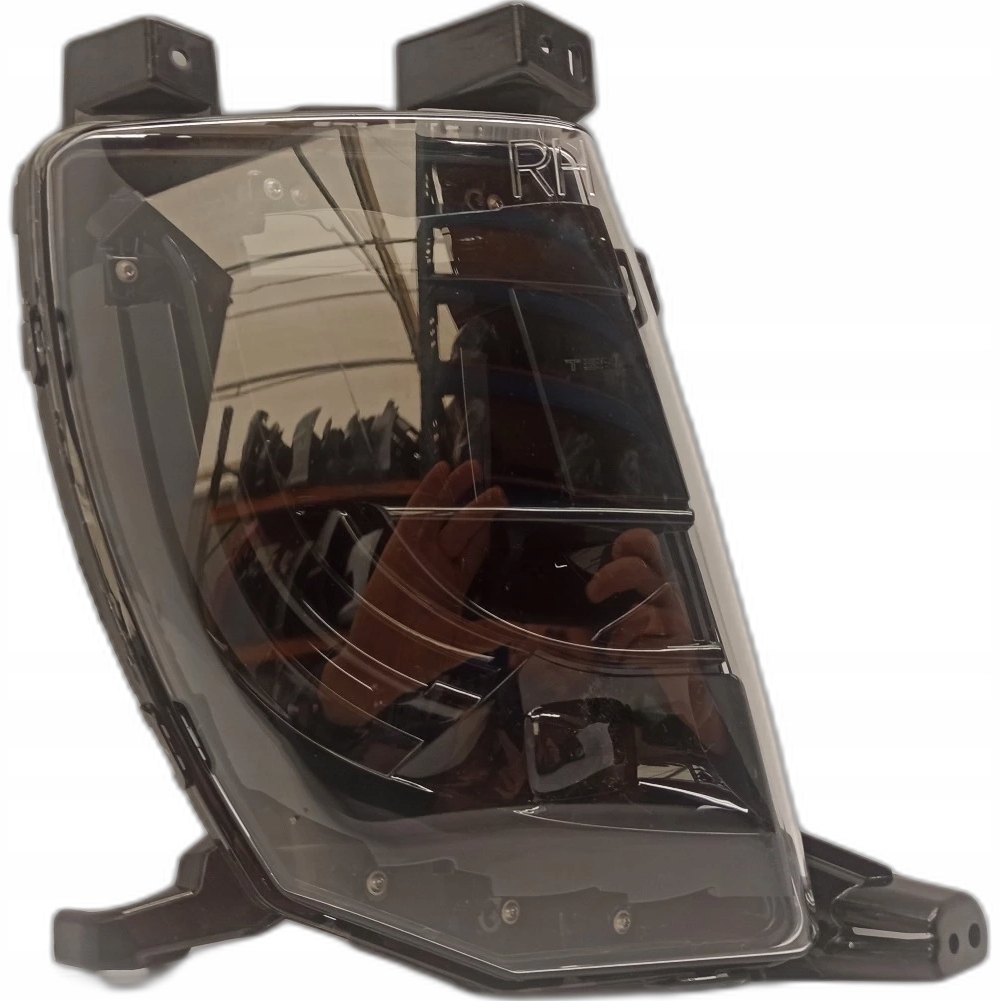 Купити Заглушка протитуманної фари права tesla s