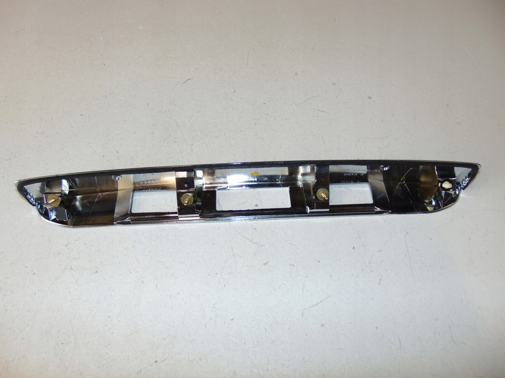 фото №7, Молдинг хром кришки задня mazda 2 03- 3m71a43404bc