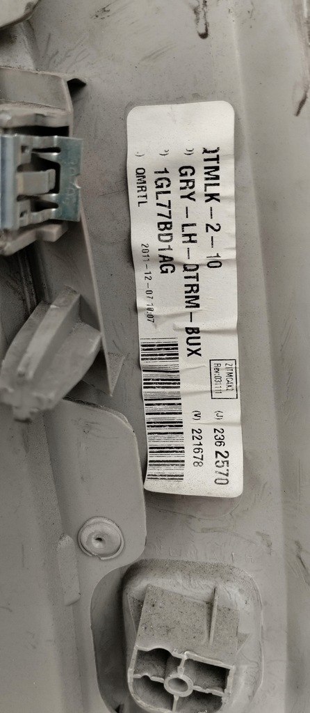 фото №4, Обшивка левый багажника обивка задняя chrysler grand lancia voyager 08-