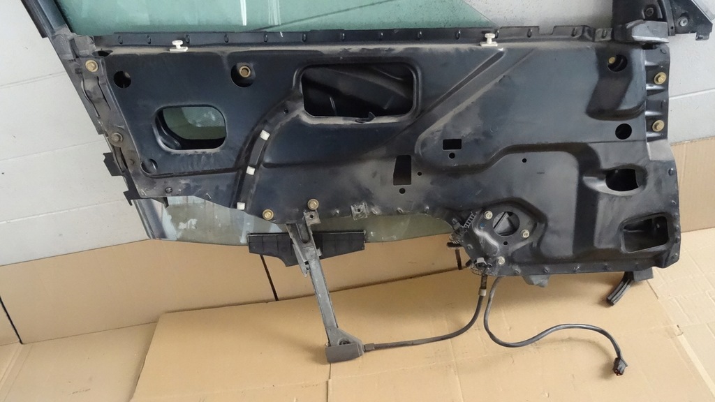 фото №5, Audi 80 b3 рамка двері скло лівий перед