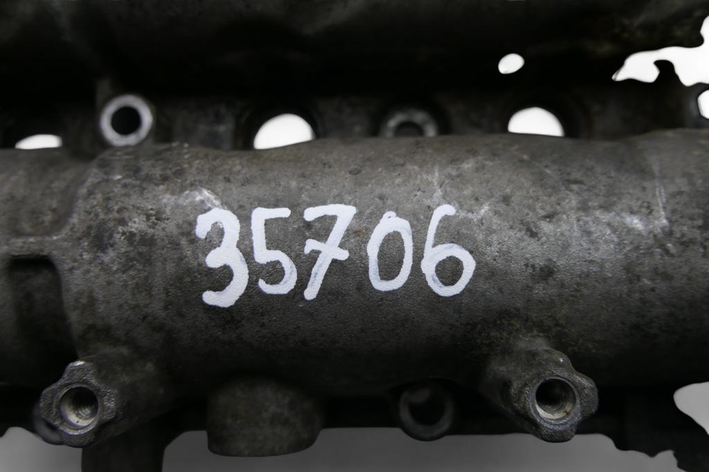 фото №12, Крышка клапанов валы opel corsa d 1.3 cdti 55209068